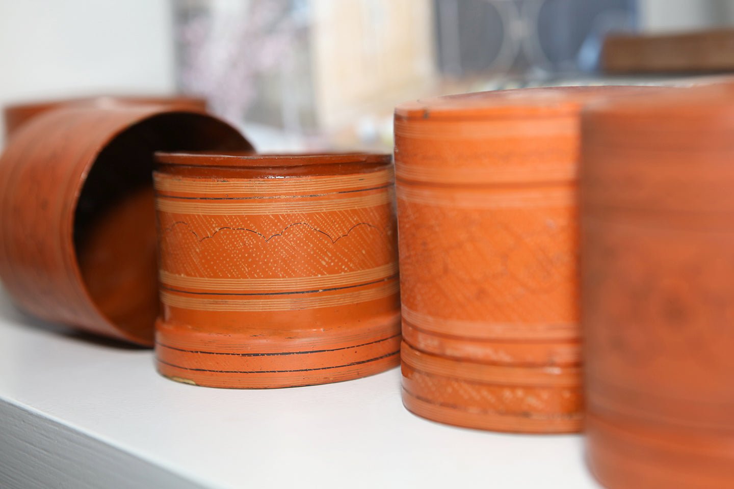 Antique Kun-it Burmese lacquerware box - Natalia Willmott