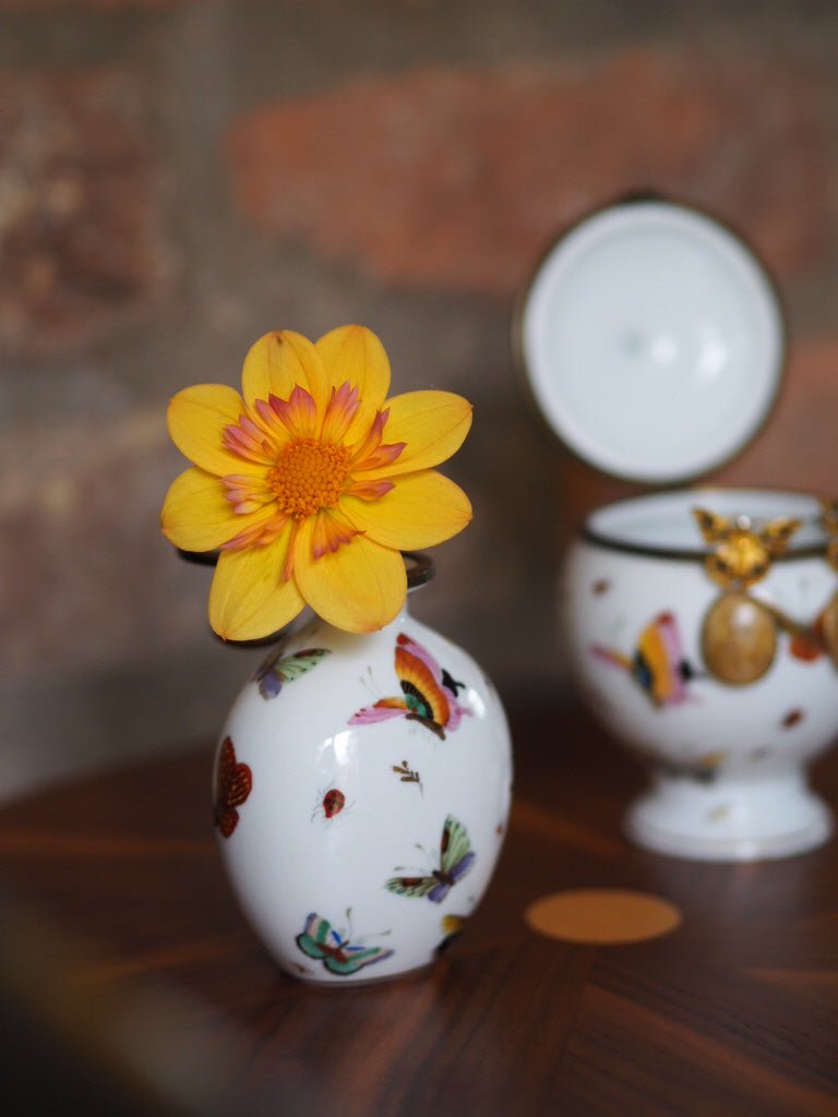Butterfly porcelain trinket box - Natalia Willmott