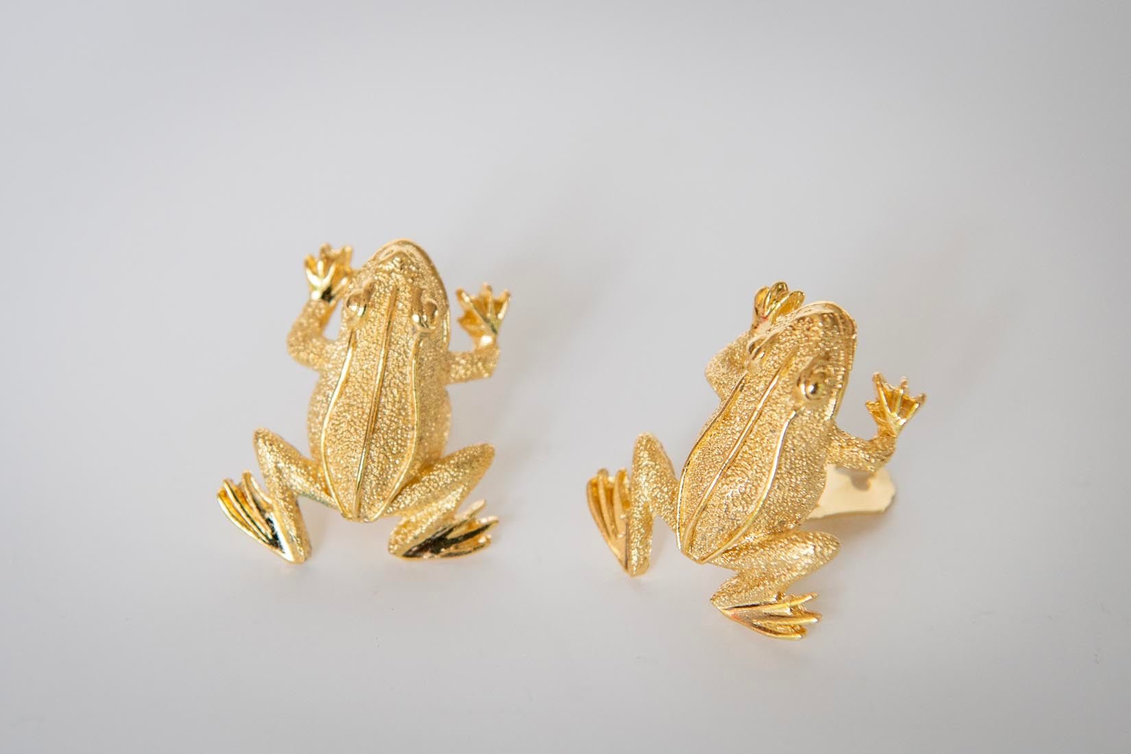 Clip on frog earrings - Natalia Willmott