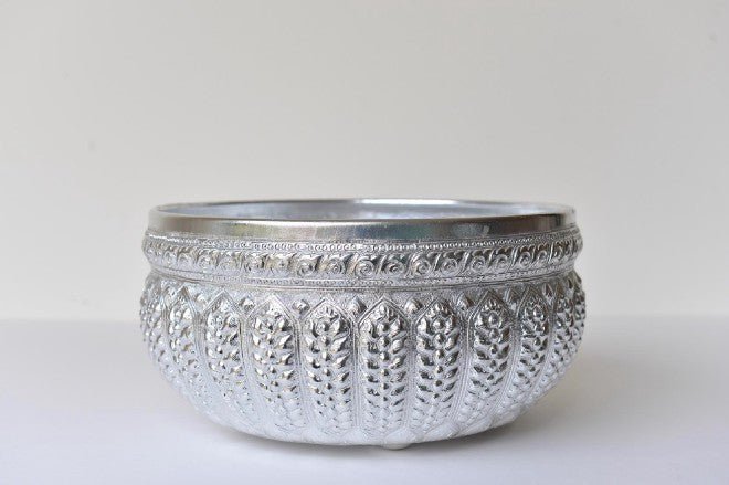 Large aluminium monk's bowl - Natalia Willmott
