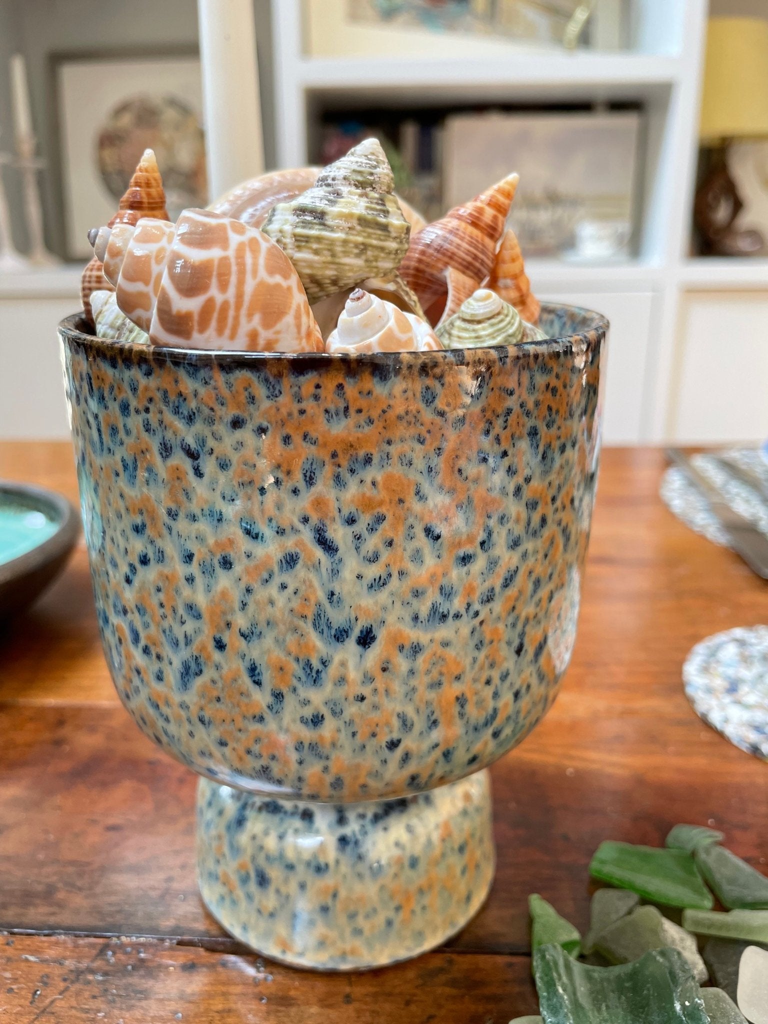 Stoneware flower pot - Natalia Willmott