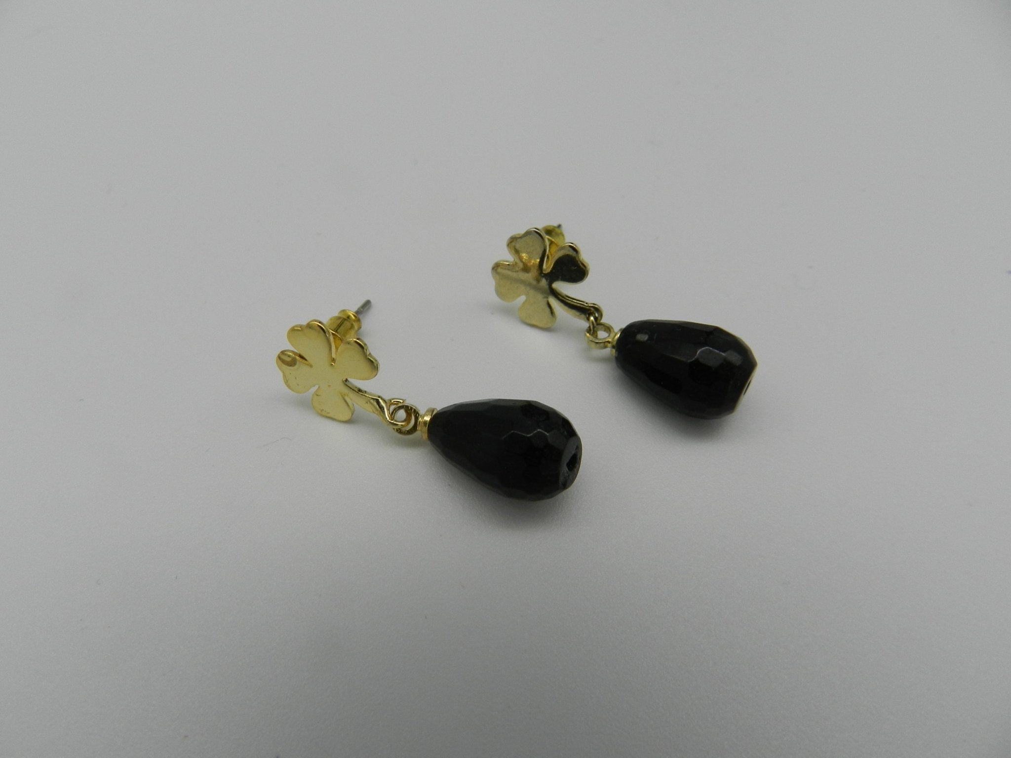 Tear drop earrings with gemstones - Natalia Willmott