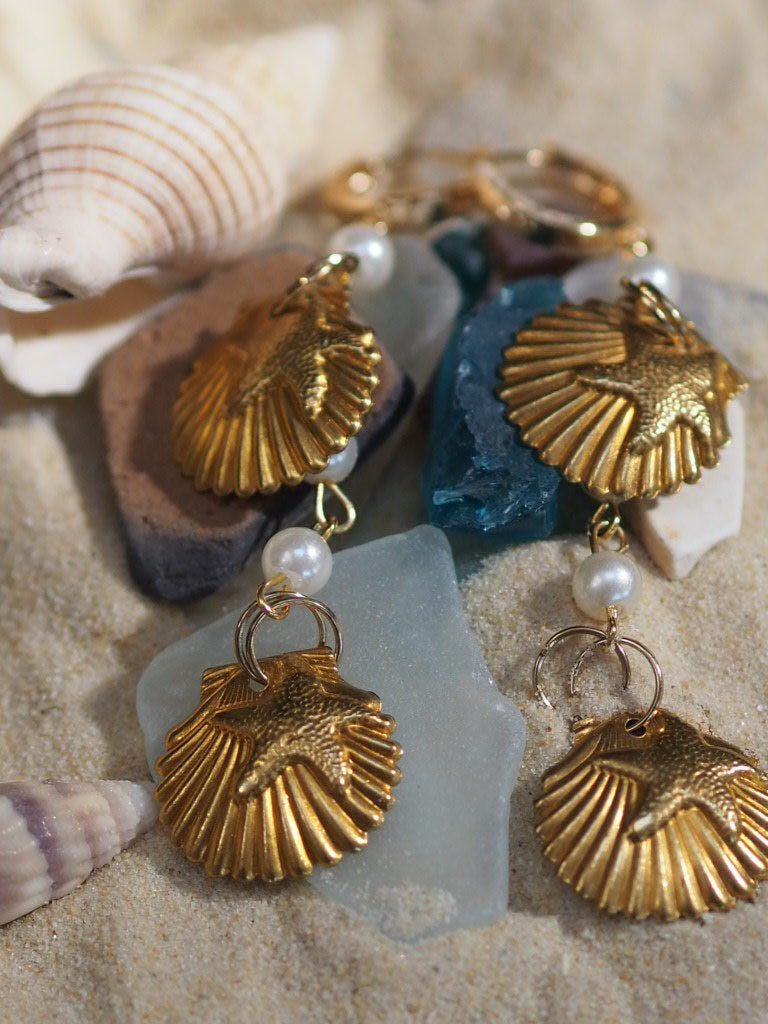 Vintage shell earrings top